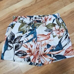Floral Print Women's Shorts